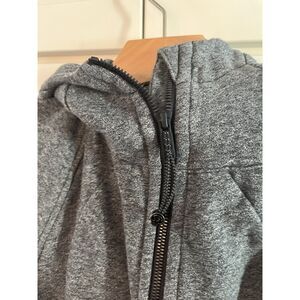 Lululemon size 6 full zip scuba hoodie activewear athleisure